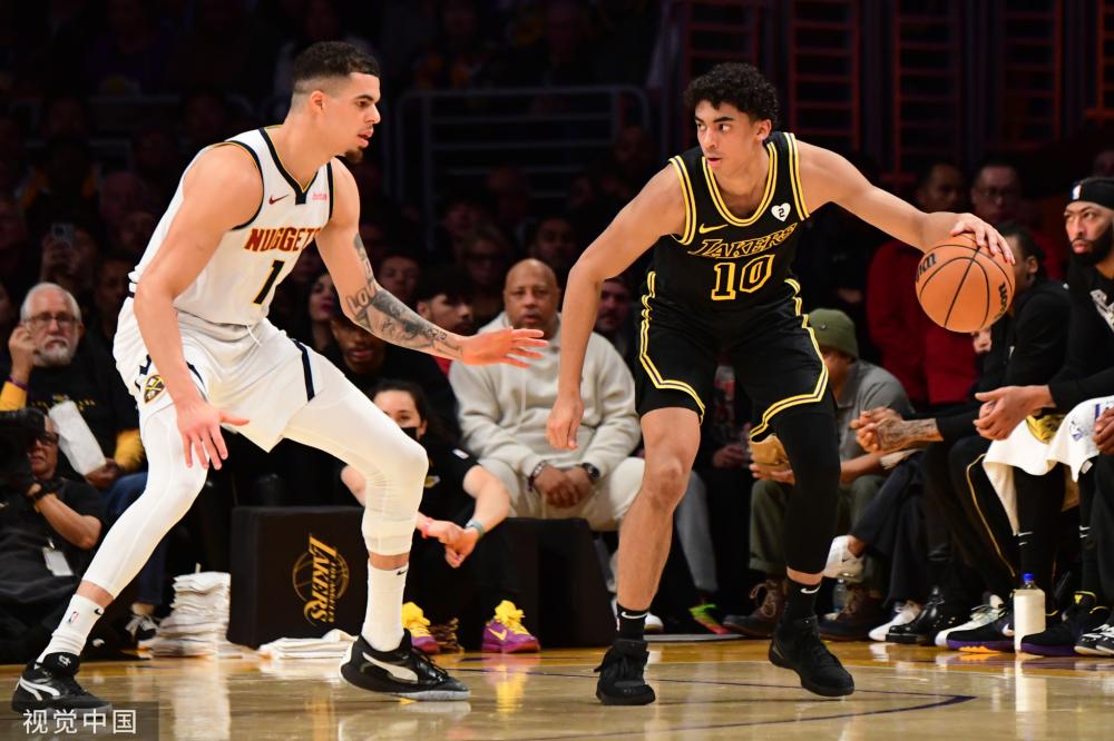 与中国队并 与中国队并