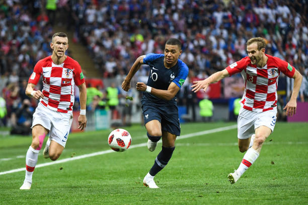 一个新的高 一个新的高