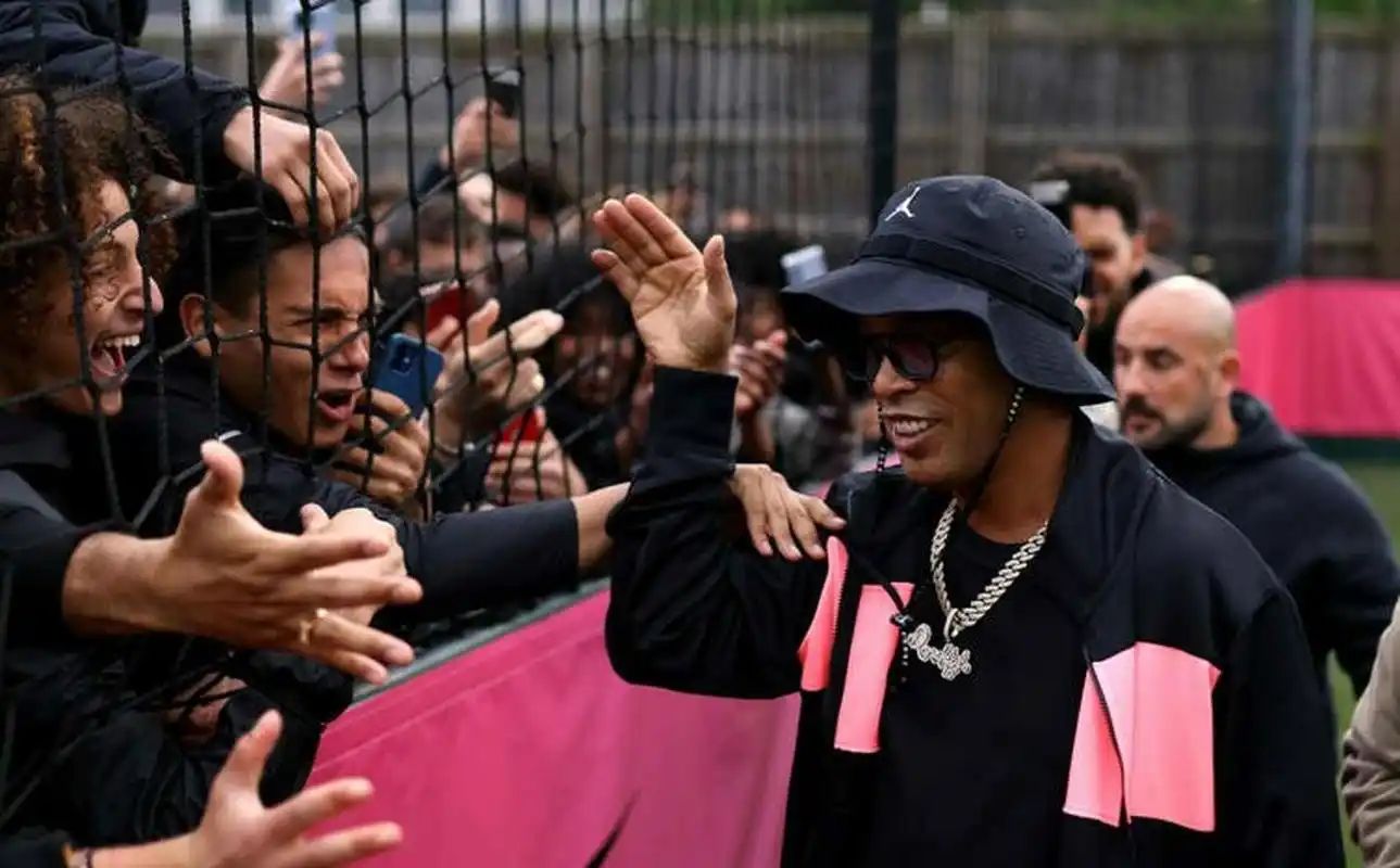 不仅是球员 不仅是球员