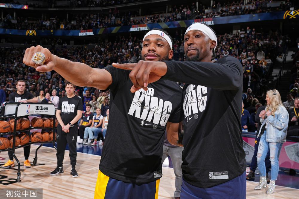 这次两人同 这次两人同